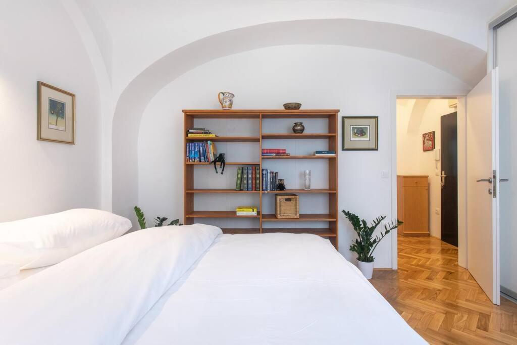 Appartamento Oasis In The With A Patio *